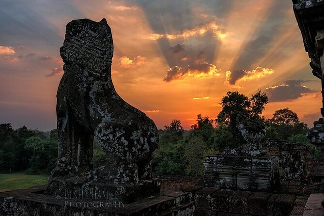 One Full Day Private Tour of Angkor Wat, Ta Prohm, Angkor Thom & Banteay Srie - Visiting Angkor Thom and Banteay Srei