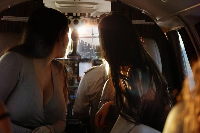 One Hour Aerial Tour of Toronto and Niagara Falls With Iflytoto - Aerial Views of Toronto