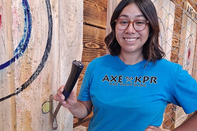 One Hour Axe Throwing Guided Experience in Tri-Cities - Engage in Axe Throwing Fun