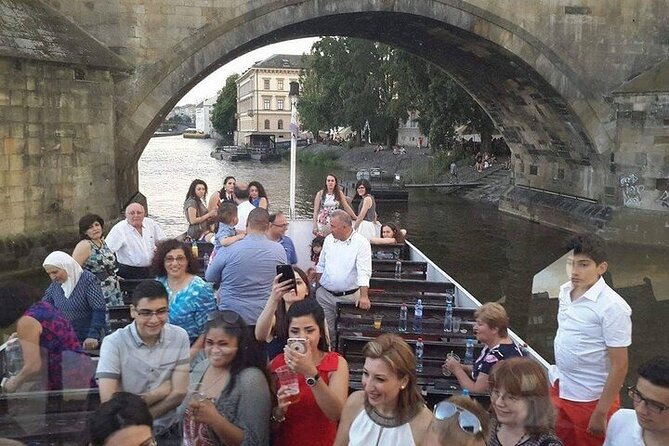 One Hour Boat Tour on Vltava River - Customer Feedback
