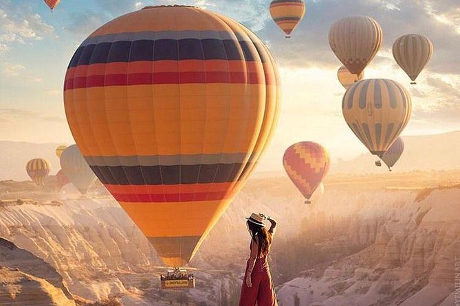 One Hour Deluxe Hot Air Balloon Tour(Goreme Valley) - Champagne Celebration