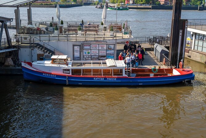 One Hour Long Harbor Tour in Hamburg - Schedule and Availability