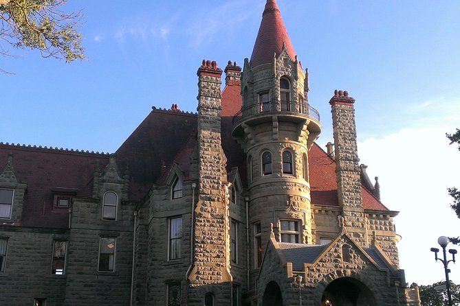 One Hour Luxury City Tour of Victoria - Tour Duration and Timing