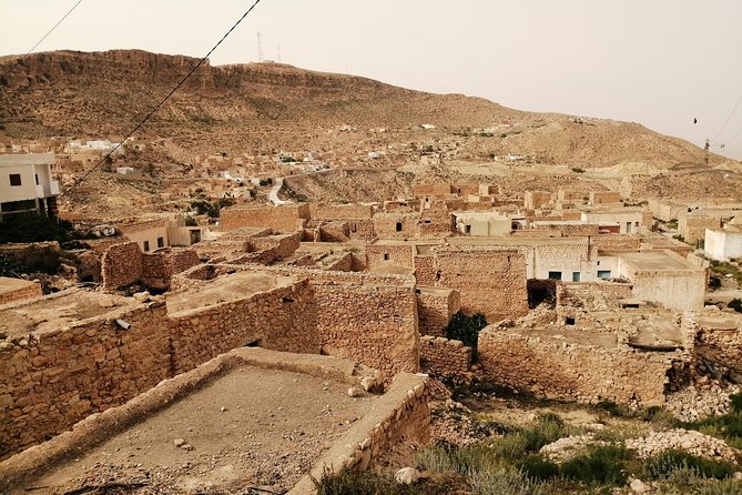 One Night Under the Tent: Tataouine - Chenini - Ksar Ghilane - Matmata - Ksar Ghilane and Matmata Overnight