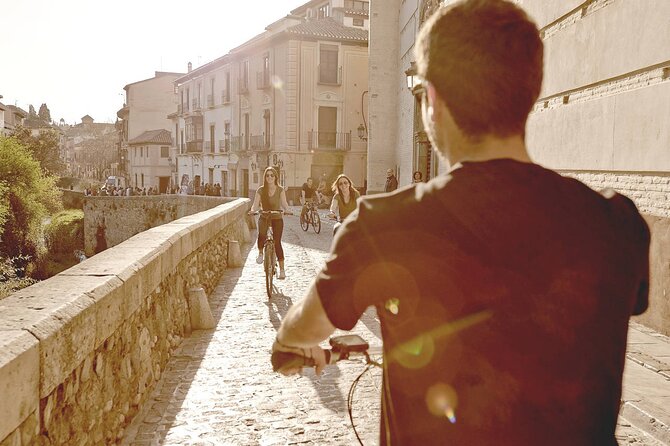 One-of-a-Kind Granada: Private Electric Bike Tour Specialized - Exploring Albayzin and Sacromonte