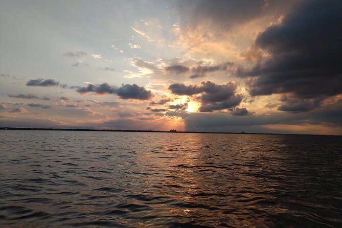 One Tandem Kayak Rental for 2 Hours With Manatee & Dolphin Sightings! - Rental Duration and Location