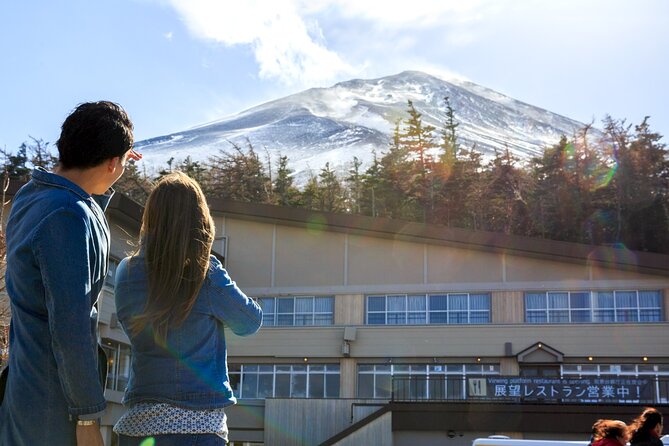 One Way Bus Takayama to Tokyo via Mt. Fuji 5th Station - Accessibility and Age Considerations
