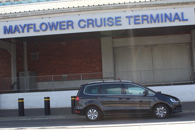 One Way or Round Trip Private Transfer From London to Southampton Cruise Port - Waiting Time Policy