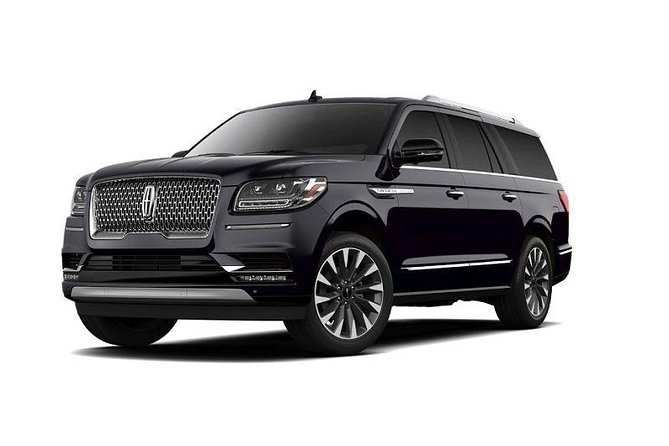 One-Way Private Airport Transfer by Sedan - Amenities Included