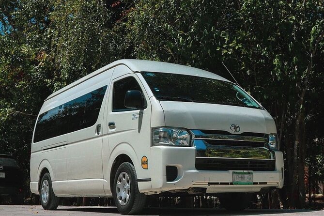 One-Way Private or Luxury Airport Transfer Tulum Cancun Airport - Pickup Arrangements