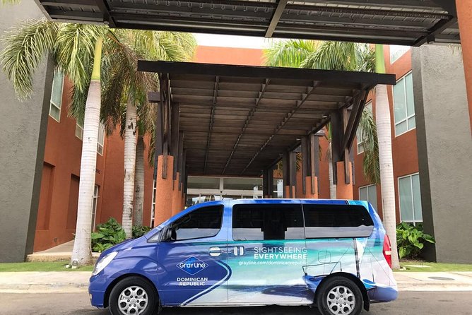One Way Private Transfer From or to Punta Cana Airport 1 -6 Pax - Cancellation and Booking Policy