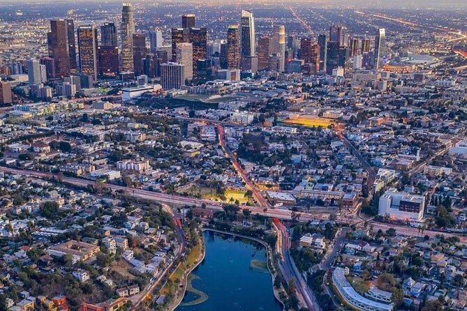 One-Way Private Transfers From/To Los Angeles Airport - Cancellation and Booking Policies