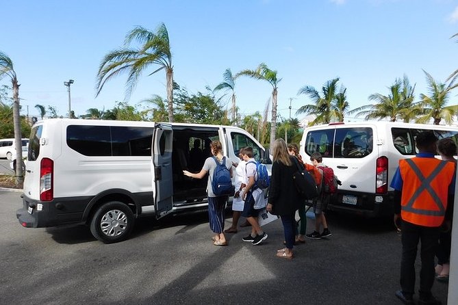 One Way Providenciales Private Group Departure Transfer - Group Size and Capacity