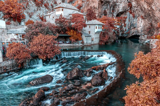 ONE WAY - Sarajevo > Dubrovnik + Day Tour Mostar,Blagaj,PočItelj &Kravice Falls - Hotel Drop-off