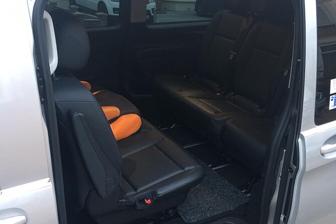 One-Way Taxi Transfer From Stansted Airport to London - Additional Fees