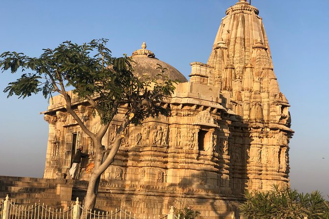 One Way Transfer From Bundi To Udaipur Drop With Optional Stop at Chittorgarh - Health and Accessibility