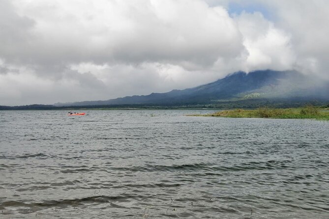 One-Way Transfer From La Fortuna to Monteverde Through Arenal Lake - About Arenal Lake