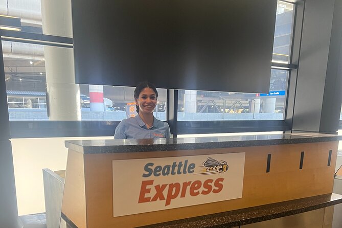 One-Way Transfer: SeaTac Airport to Seattle Cruise Piers 66 & 91 - Key Points