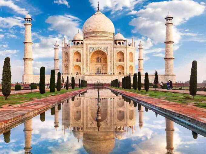 One Way Transfer Service From Udaipur To Agra - Trip Duration