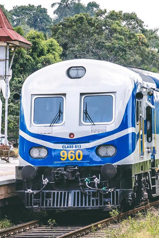 One Way Transfer Service From Udaipur To Ahmedabad - Included and Excluded Services