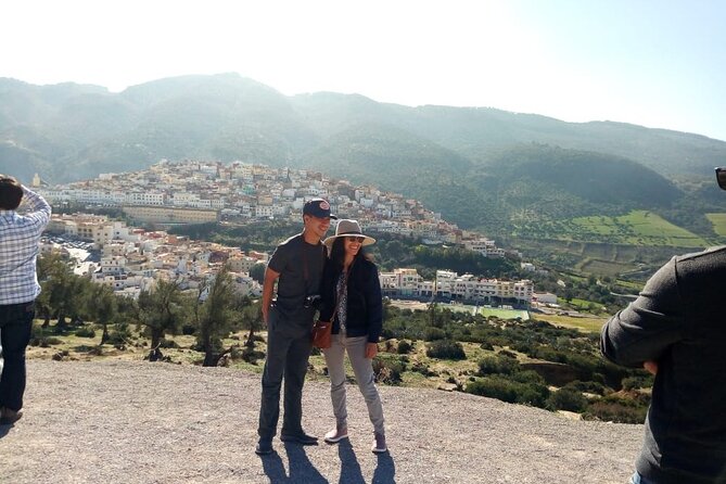 One Way Trip From Fes to Tangier via Chefchaouen - Dining Opportunities