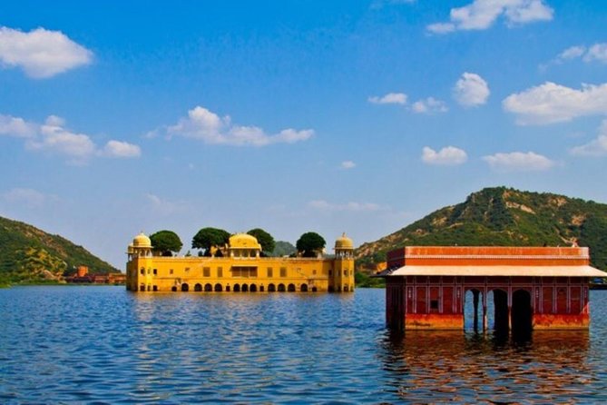 One Way Udaipur To Jaipur Transfer - Transfer Overview