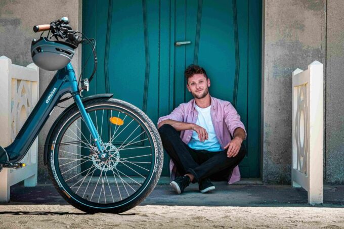 Onebike: Electric Bike Rental in the in the Heart the Paris - Customer Support and Contact