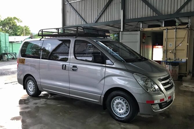 OneWay Private Transfer - Liberia Airport To Your Selected Location - Vehicle Amenities and Features