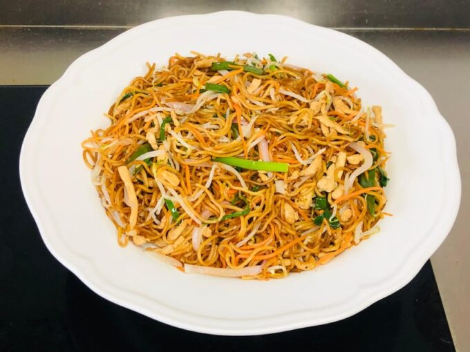 Online Cooking Class Lo Mein by Chef Sunflower Li - About the Instructor