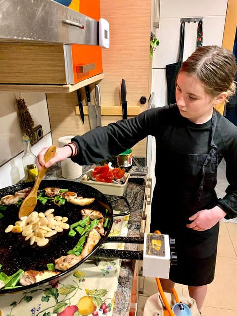 OnlyForYou, Paella Session at a Michelin-trained Chef's Home - Traveler Feedback and Ratings