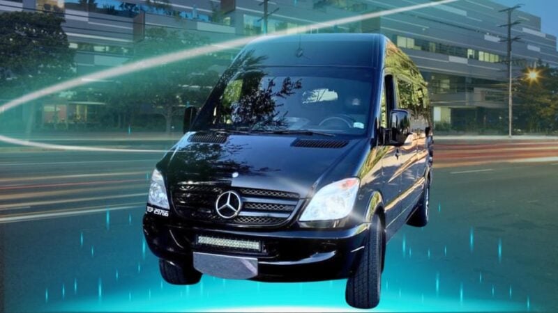 Ontario: International Airport to Los Angeles Transfer - Spacious Luxury SUV for Families