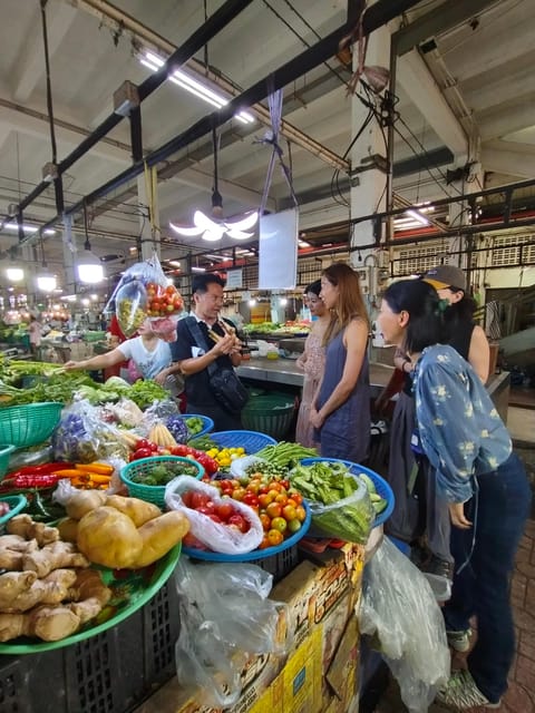 (Opening Promo) Cooking Class + Tuk Tuk Ride + Market Tour - Tuk Tuk Ride to Local Market