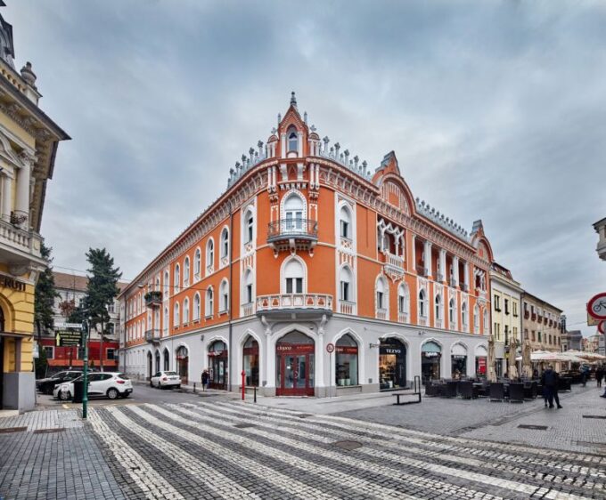 Oradea: 3-Hour Private Cultural Tour - Accessibility