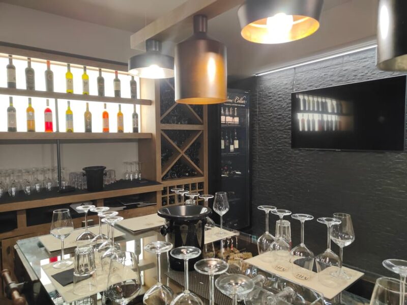 Orange, Organic, Natural & Biodynamic Wines Of Greece - Discovering the Allure of Orange Wines