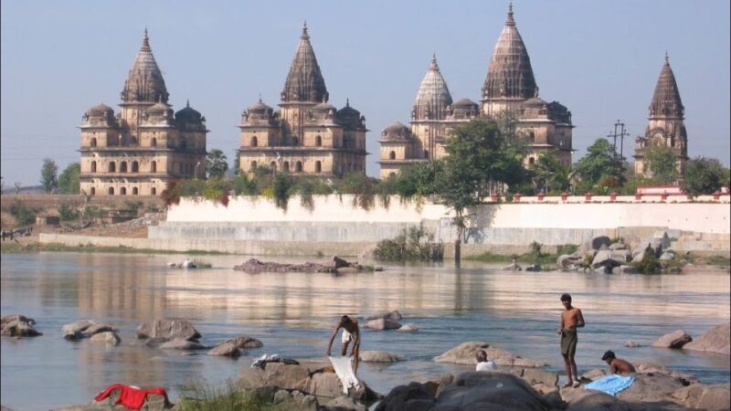 Orchha Half Day Tour With Transfer to Khajuraho - Key Points