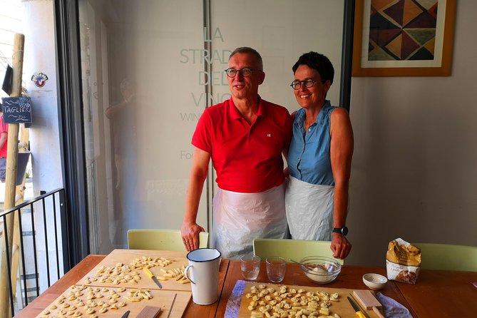 Orecchiette Cooking Class and Wine Tasting in Lecce - Meeting and End Point