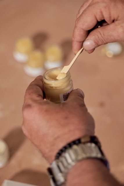 Organic Bee Balm Course - Experience Highlights