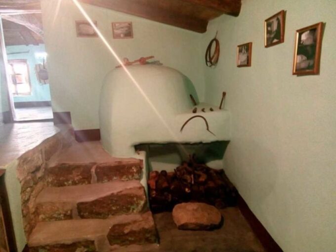 Orgosolo: Bread Workshop and Visit to the Bread Museum - Suitability and Pets