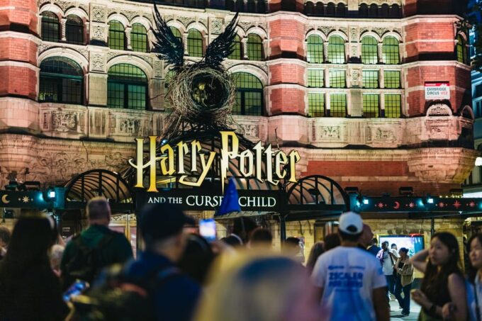 Original Harry Potter Walking Tour - Book Now and Pay Later