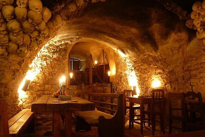 Original Medieval Tavern Dinner With Hotel Transfer - Atmosphere and Ambiance