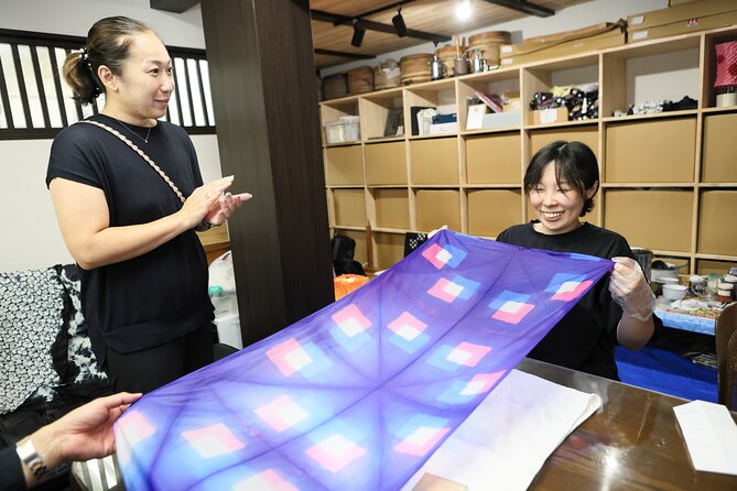 Original Scarf Tie-Dyeing Experience and Workshop Tour - Meeting Point and Logistics