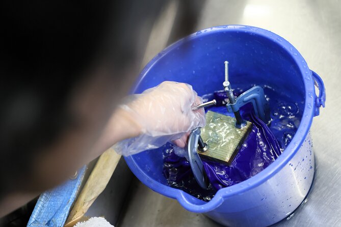 Original Scarf Tie-Dyeing Experience and Workshop Tour - Exploring the Gallery