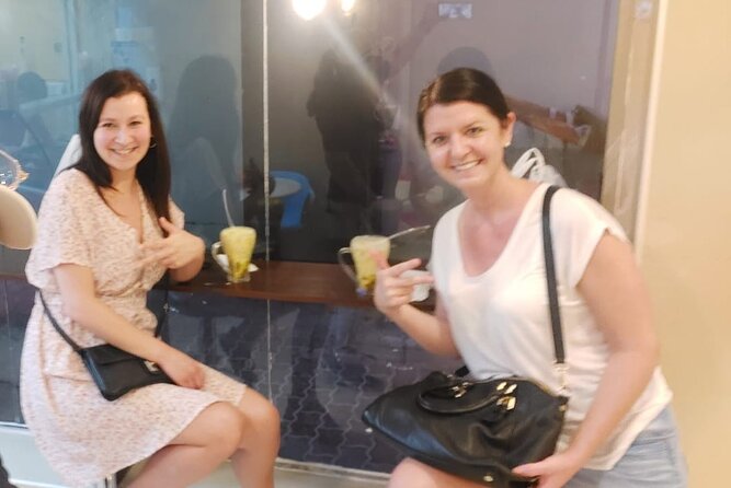 Original Street Food Tour of Dubai - Tour Size and Traveler Capacity