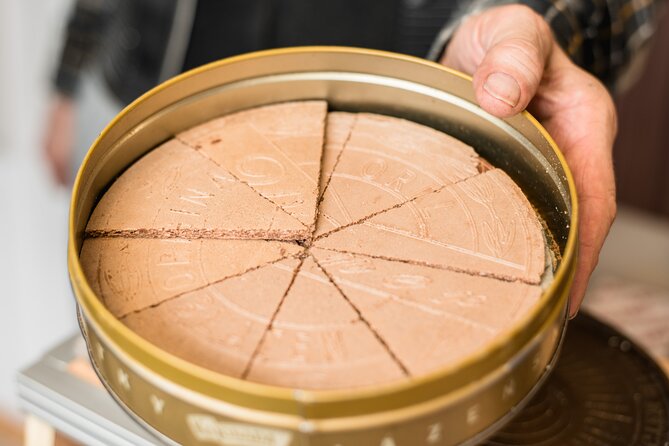 Original Viennese Wafers Traditional Craft Workshop - Participant Capacity