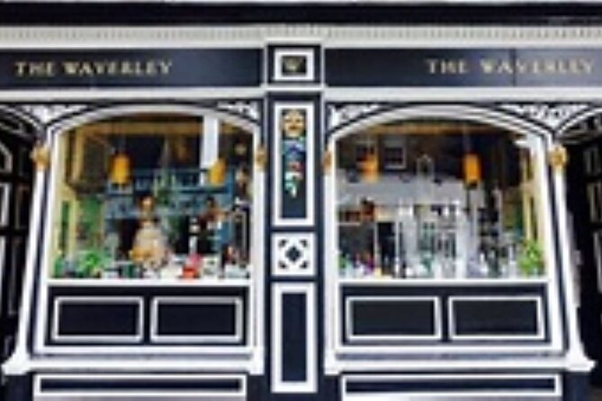 Original Whisky Tasting Experience - Knowledgeable and Engaging Hosts