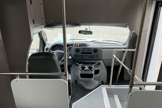 Orlando Airport MCO Shuttle to Lake Buena Vista Resort Area - Accessibility Features