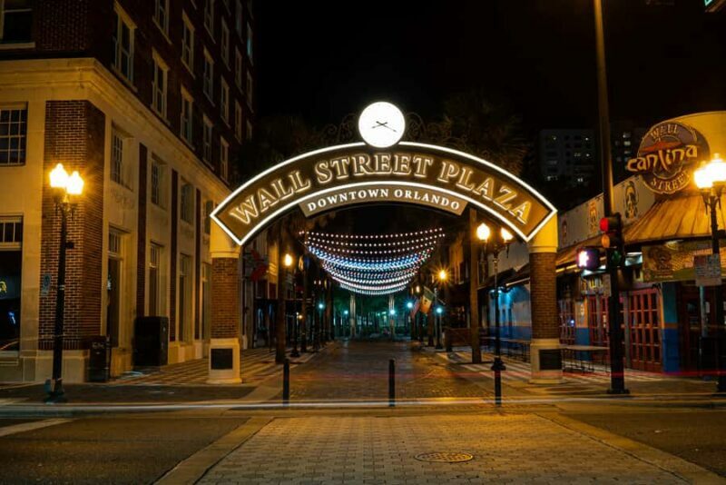 Orlando Ghost Tour: Ominous Otherworld Ghosts & Hauntings - An Honest Look at the Orlando Ghost Tour