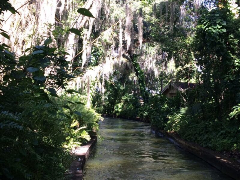 Orlando: Half-Day Sightseeing Tour + Eat & Play Savings Card - Booking Information