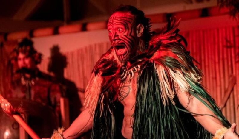 Orlando: Polynesian Fire Luau With Dinner and Live Show - Traditional Buffet Dinner