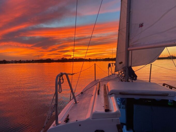 Orlando: Private Sunset Sailing Trip on Lake Fairview - Meeting Point and Arrival Time